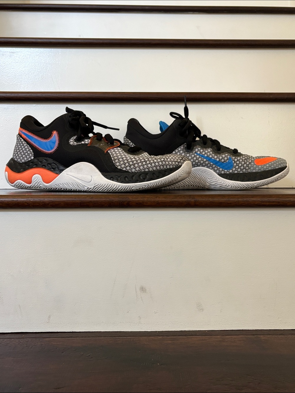 Nike Men's Black/Gray Athletic Shoes with Blue and Orange Accents